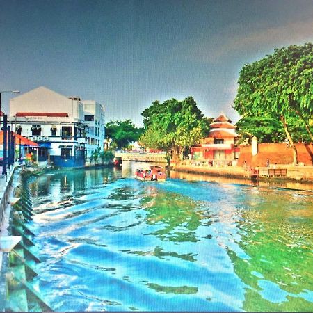 Готель Heeren House Malacca Екстер'єр фото
