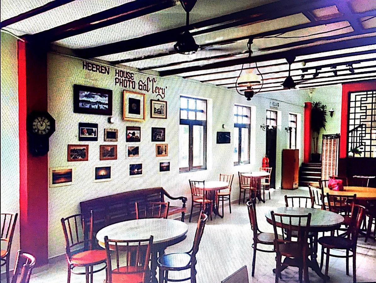 Готель Heeren House Malacca Екстер'єр фото